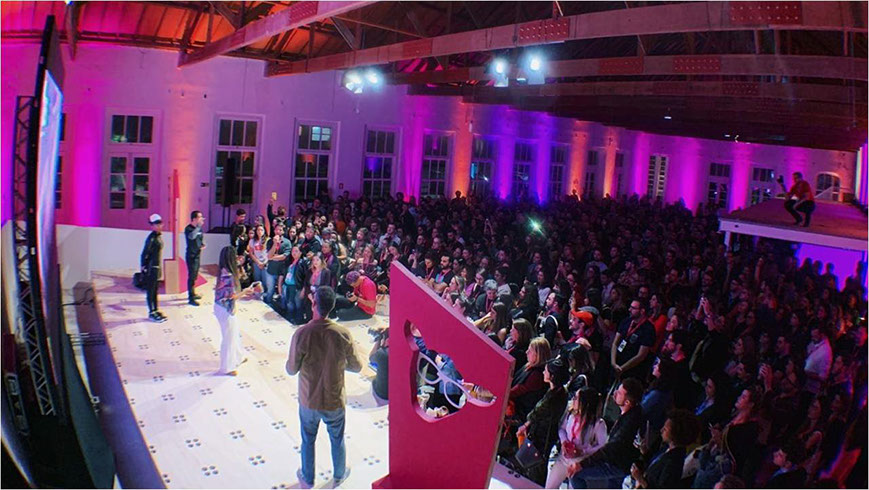 Eventos, estratégias de conteúdo e workshops customizados para lideranças em processos de transformação.